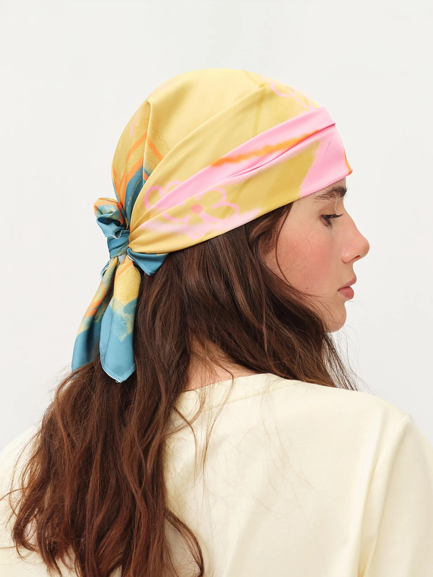 FSLE 2026 Summer Women's Square Love Print Small Scarf - Versatile Hair Accessory and Lightweight Wrap for Daily Style image 2
