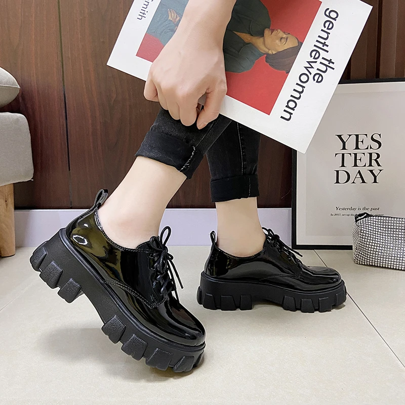 2021 spring Lace Up Chunky Oxfords Shoes Women Loafers Black PU Leather Platform Flats Women Casual Derby Shoes Plus Size 35-43