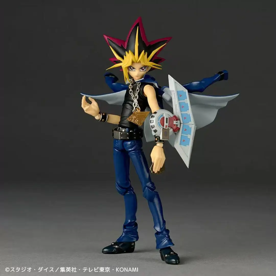 [En stock] figuras de acción originales Kaiyodo Revoltech Yami Yugi, modelo de Anime, colección de juguetes