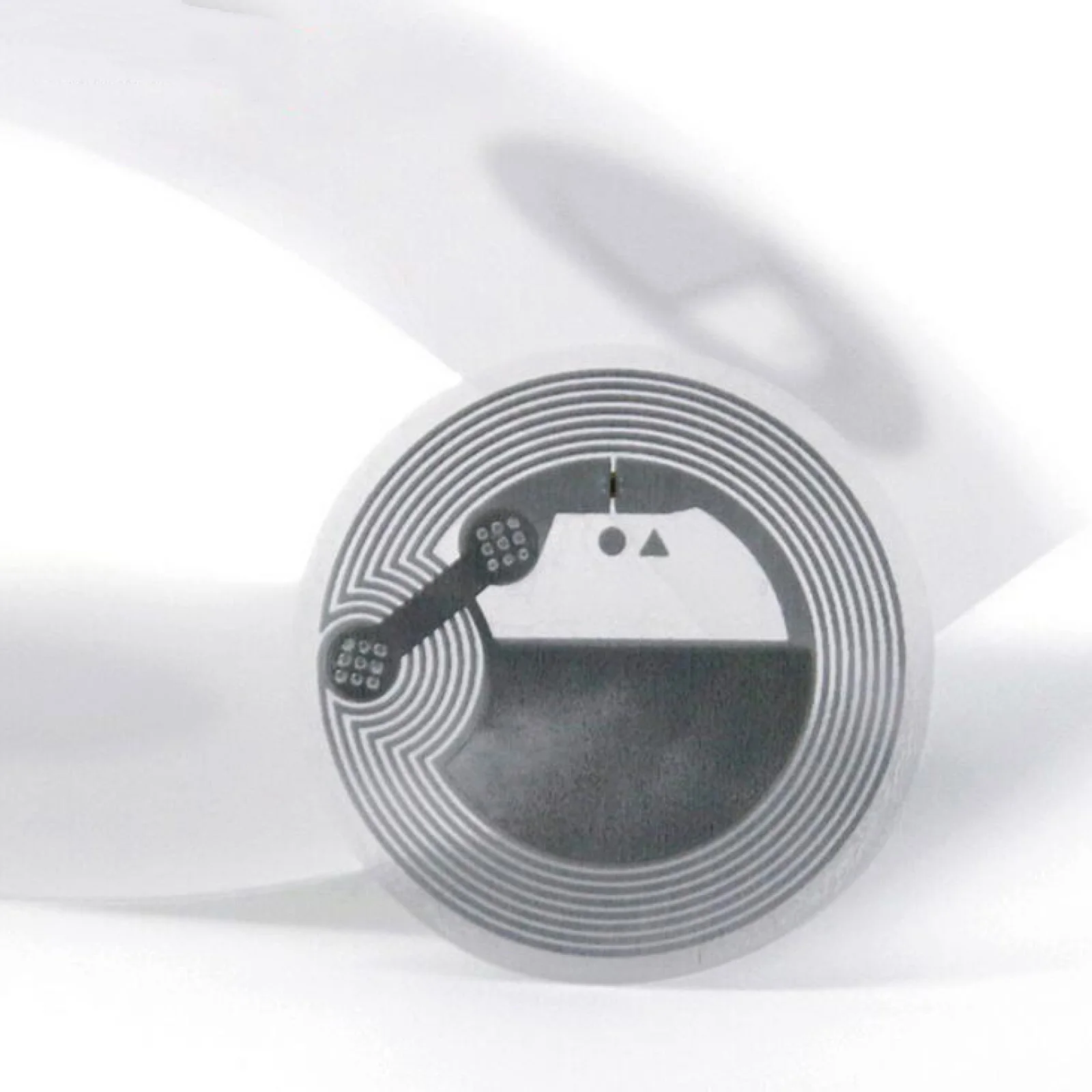 100pcs/Lot NFC Label Tag Sticker 13.56MHz ISO14443A 213 Stickers Universal Label Ntag213 RFID for All NFC Enabled Phones