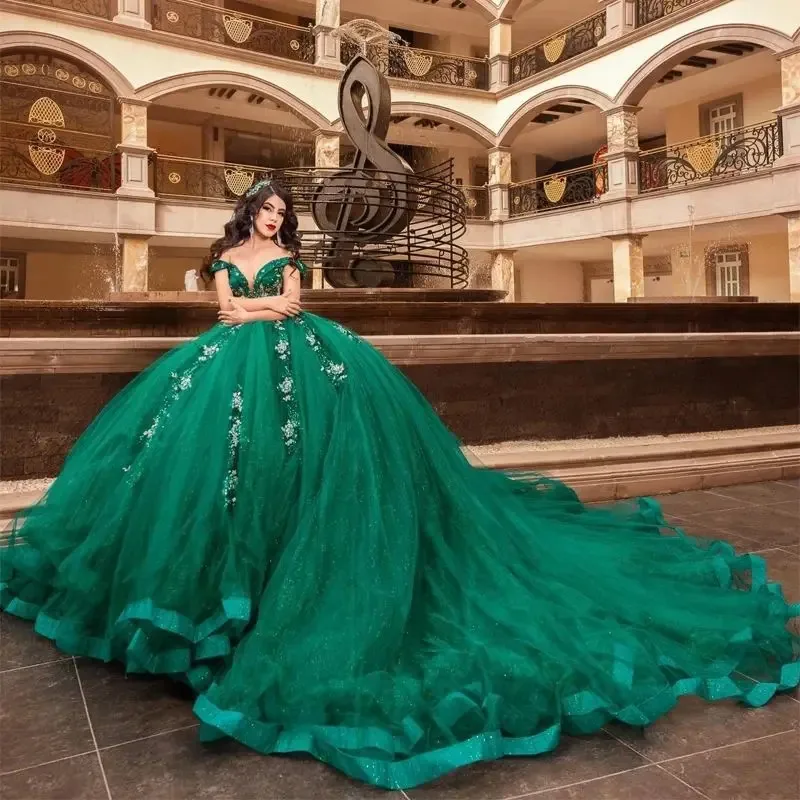 

Изумрудно-зеленые платья Quinceanera по индивидуальному заказу, бальное платье с открытыми плечами, платья для дня рождения, аппликации, 3D цветок, бисер, сладкий