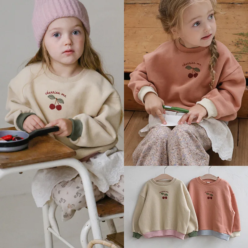 2025 Winter Strawberry Shan Girls Sweater Korean Children Girls Fashion Lace Warm Hooded Plush Sweater Boutique Clothing
