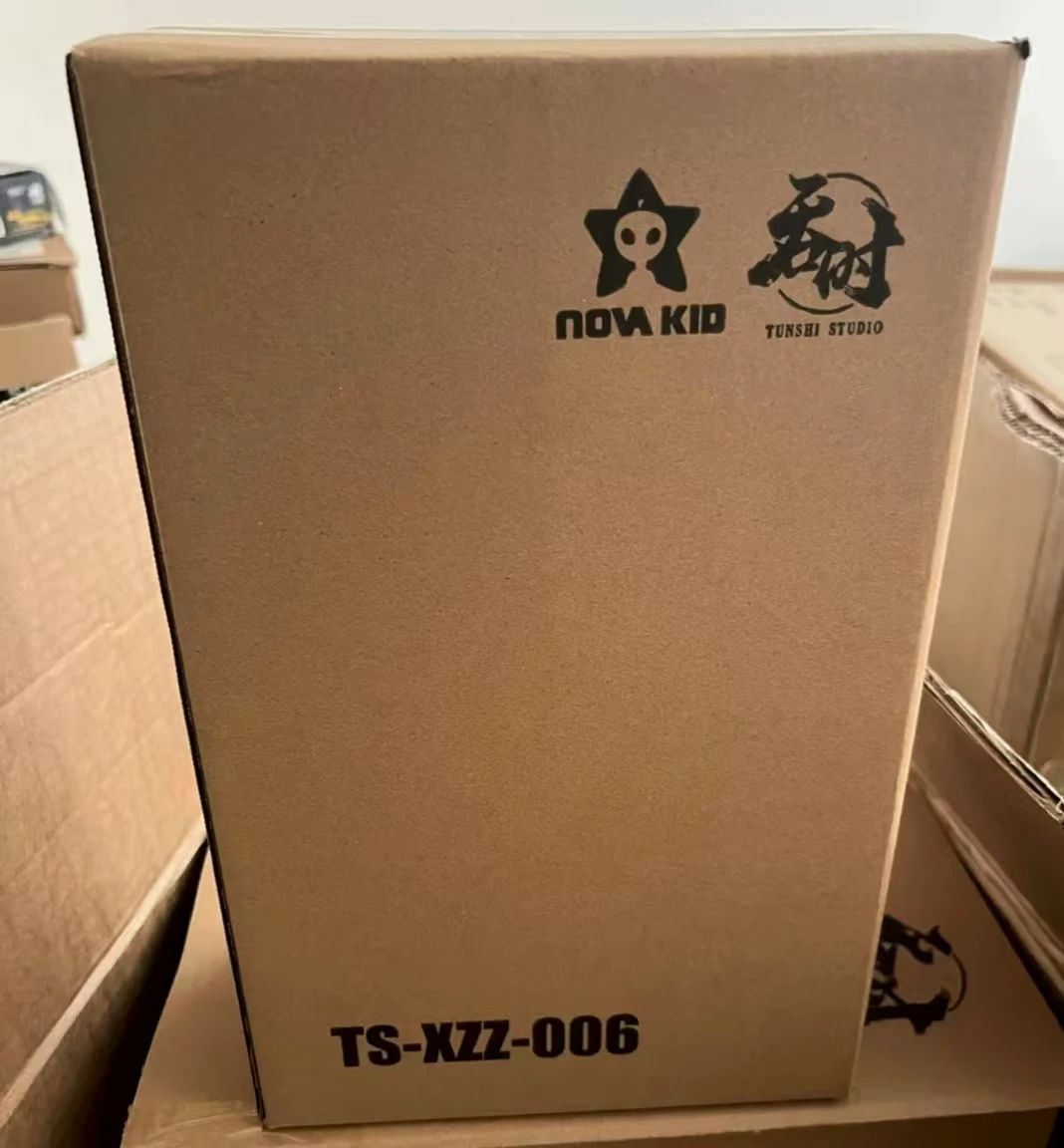 

【Оригинал】TunShi Studio THE KING OF FIGHTERS '97 SHERMIE 1/6 Фигурка Модель игрушки