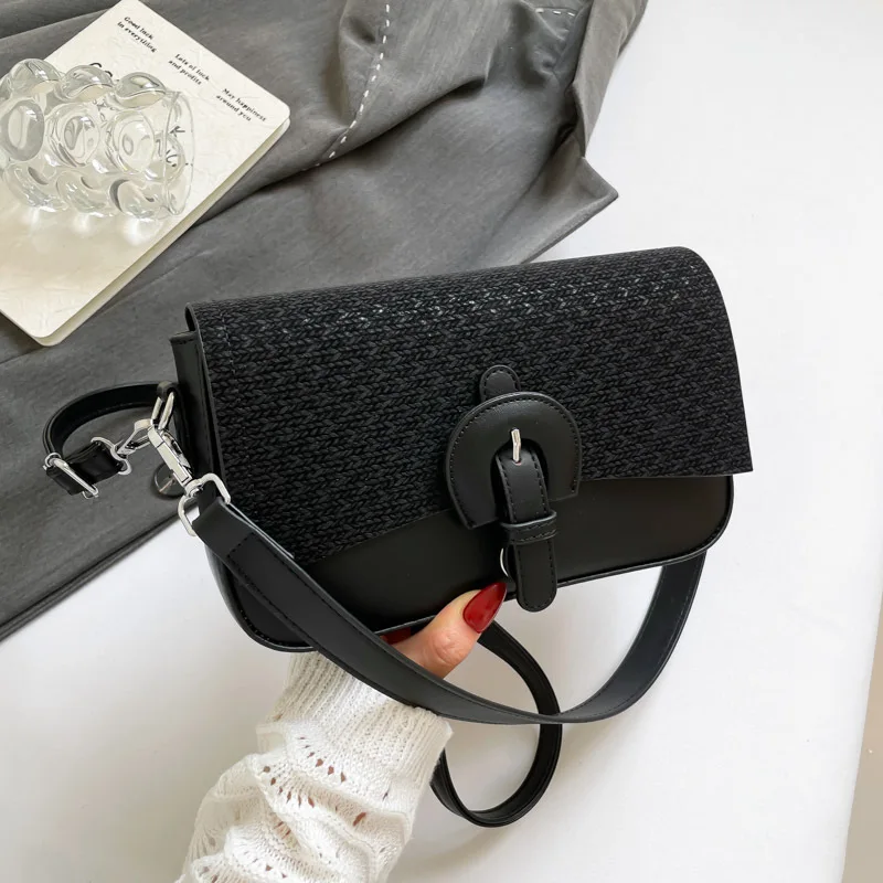 

Winter Popular Women's Simple Small Square Bag New Fashion Designer Shoulder Messenger Bag High Texture Underarm Bag Women