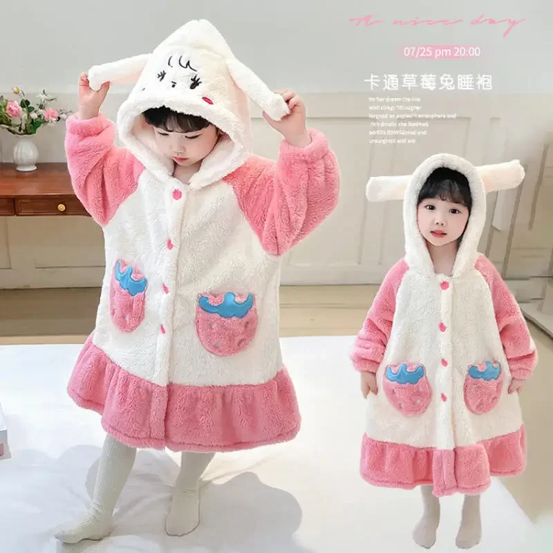 حار Kawaii فتاة الأزياء منامة طالب الشتاء رشاقته عارضة الكرتون الفانيلا مقنعين طويلة الأكمام البشكير ملابس الأطفال