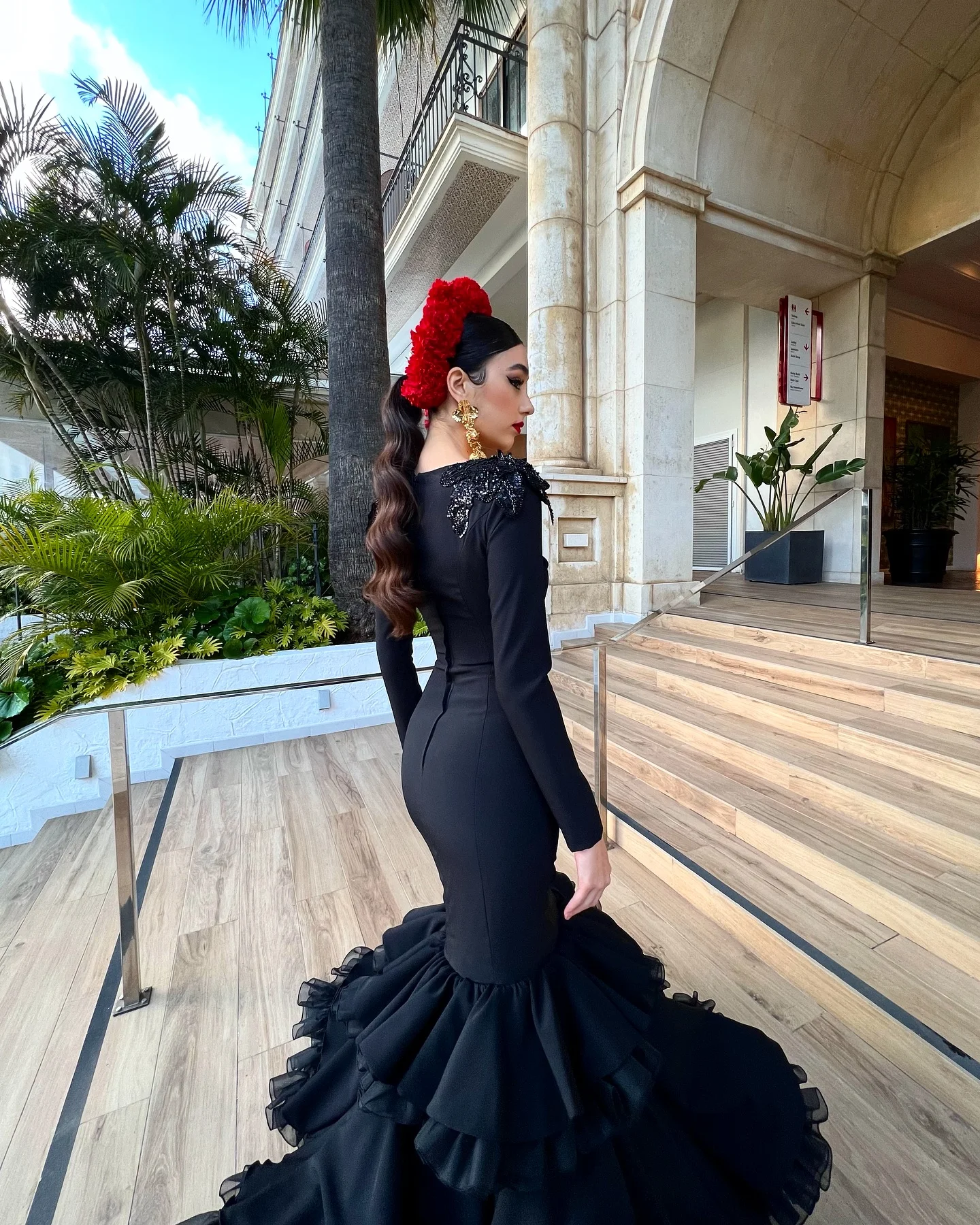 Gorgeous Black Spanish Prom Dresses 2025 Stretch Satin Puffy Tiered Skirt Tradition Party Dress Spanish Formal Gown Custom Made