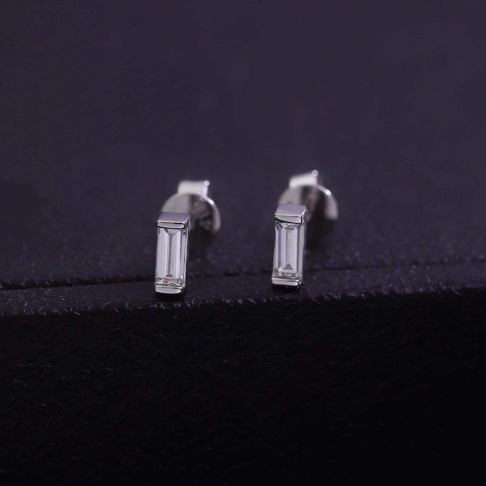 

Provence Customized Earrings 10K/14K/18K Solid Gold Baguette Lab grown diamond Stud Earrings women Wedding Classic fine jewelry