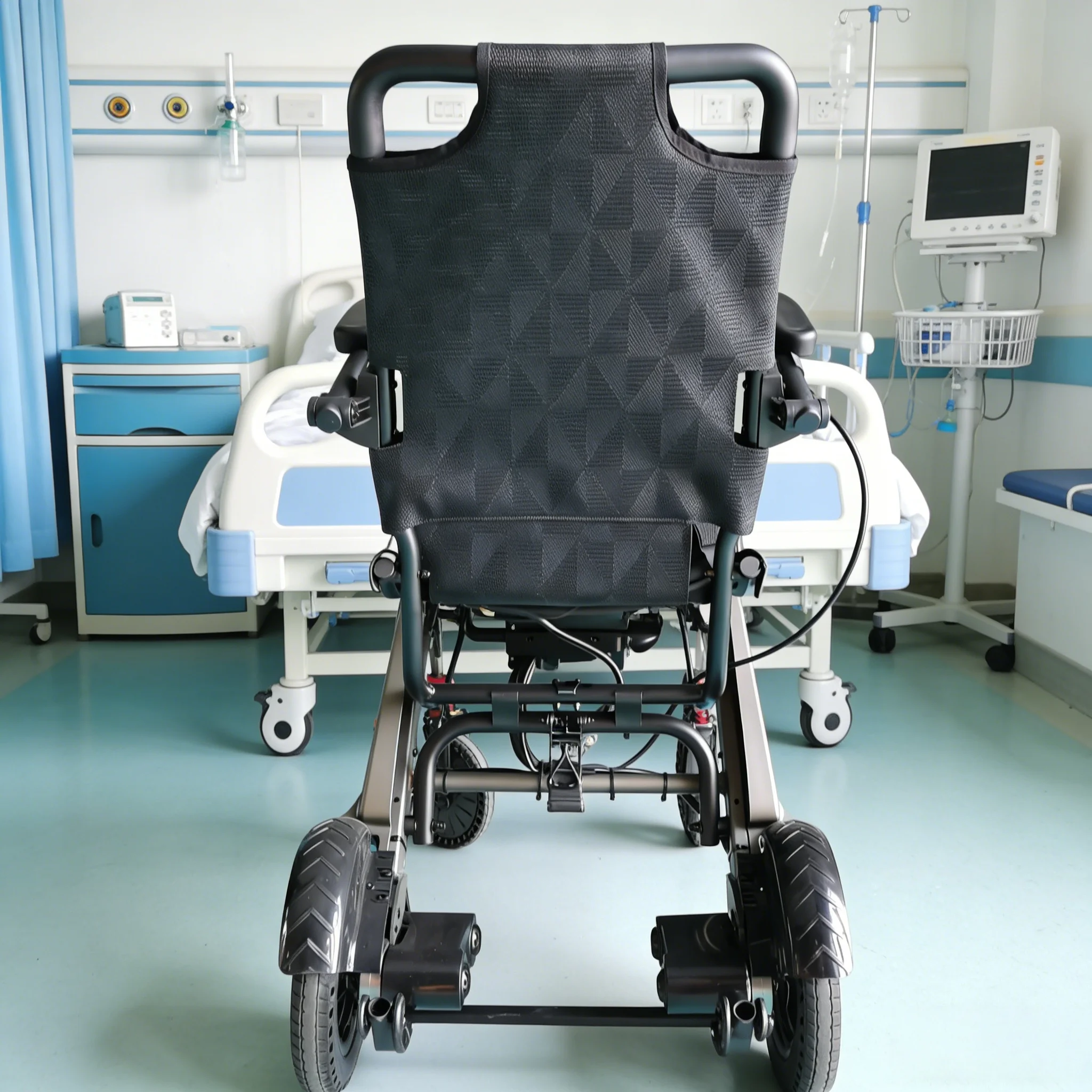 

Lightweight Folding Aluminum Electric Mobility Chair Dual Servo Motors Breathable Seat Quick Release Battery For Elderly