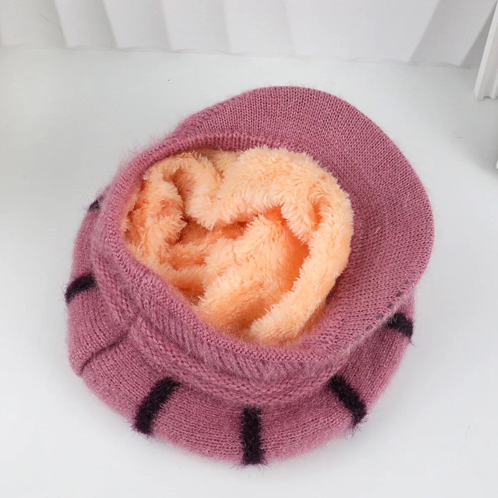 Winter Plush Thicken Knitted Hat Short Brim Elastic Peaked Cap Windproof Warm Pumpkin Beret Hat Casual Women Bonnet Caps