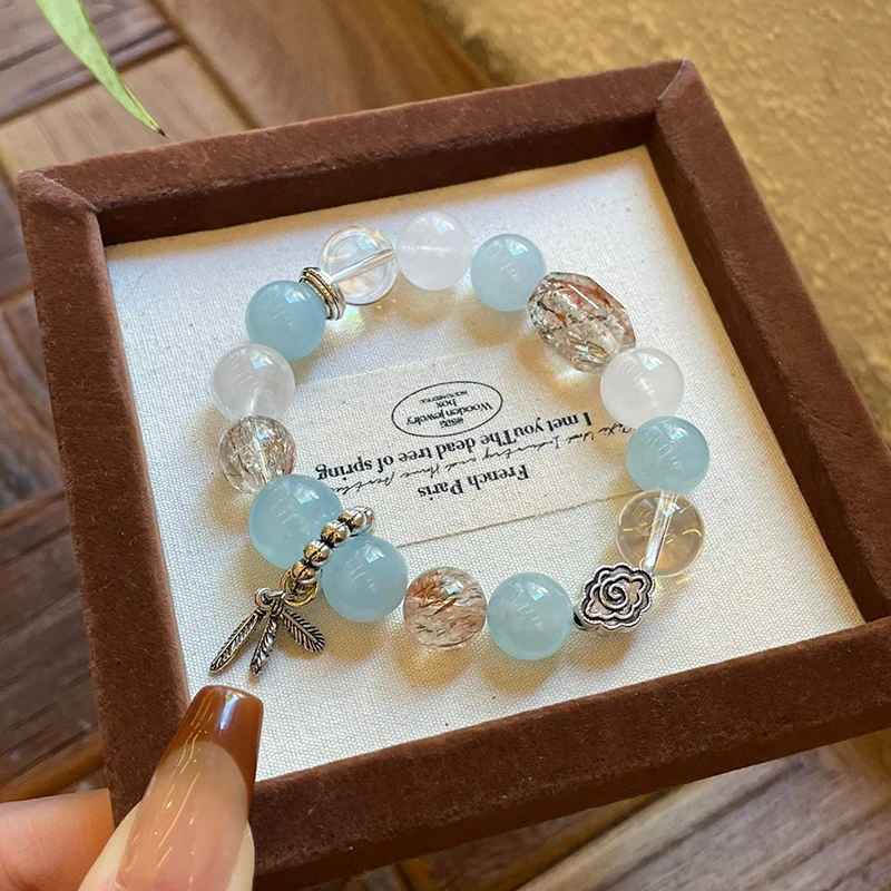 

Natural Sea Blue Treasure White Crystal Bracelet 11-14mm Large Grain Retro Silver Feather Lucky Cloud Pendant Fresh Bracelet