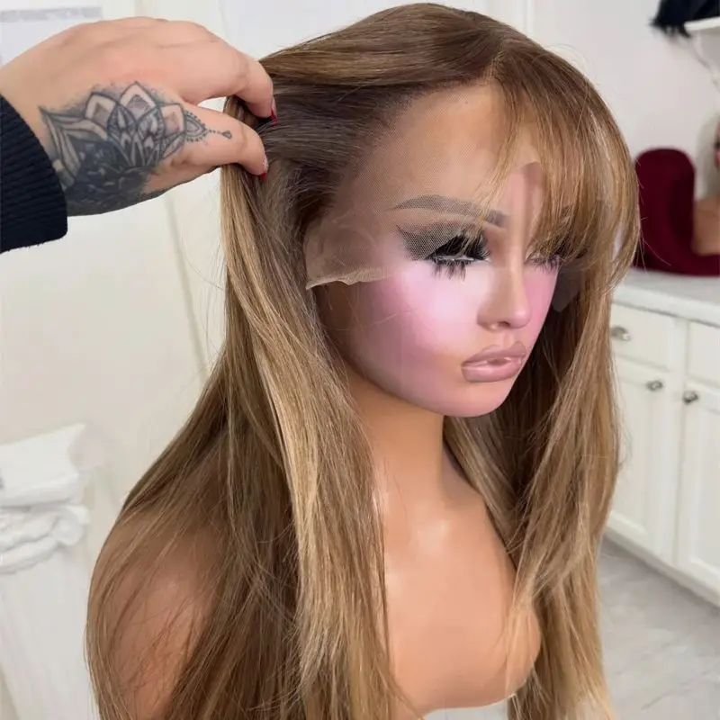 

Модные парики 13x4: Омбре, блонд с коричневыми прядями, синтетический HD-парик с кружевной передней частью и челкой, реалистичный вид, прямые волосы, мягкие на ощупь.