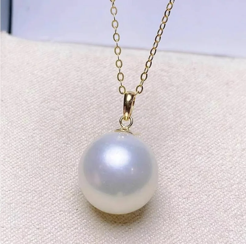 

18 inch AAAA 12-13mm South China Sea Round White Pearl Pendant Necklace 18K Gold/AU750