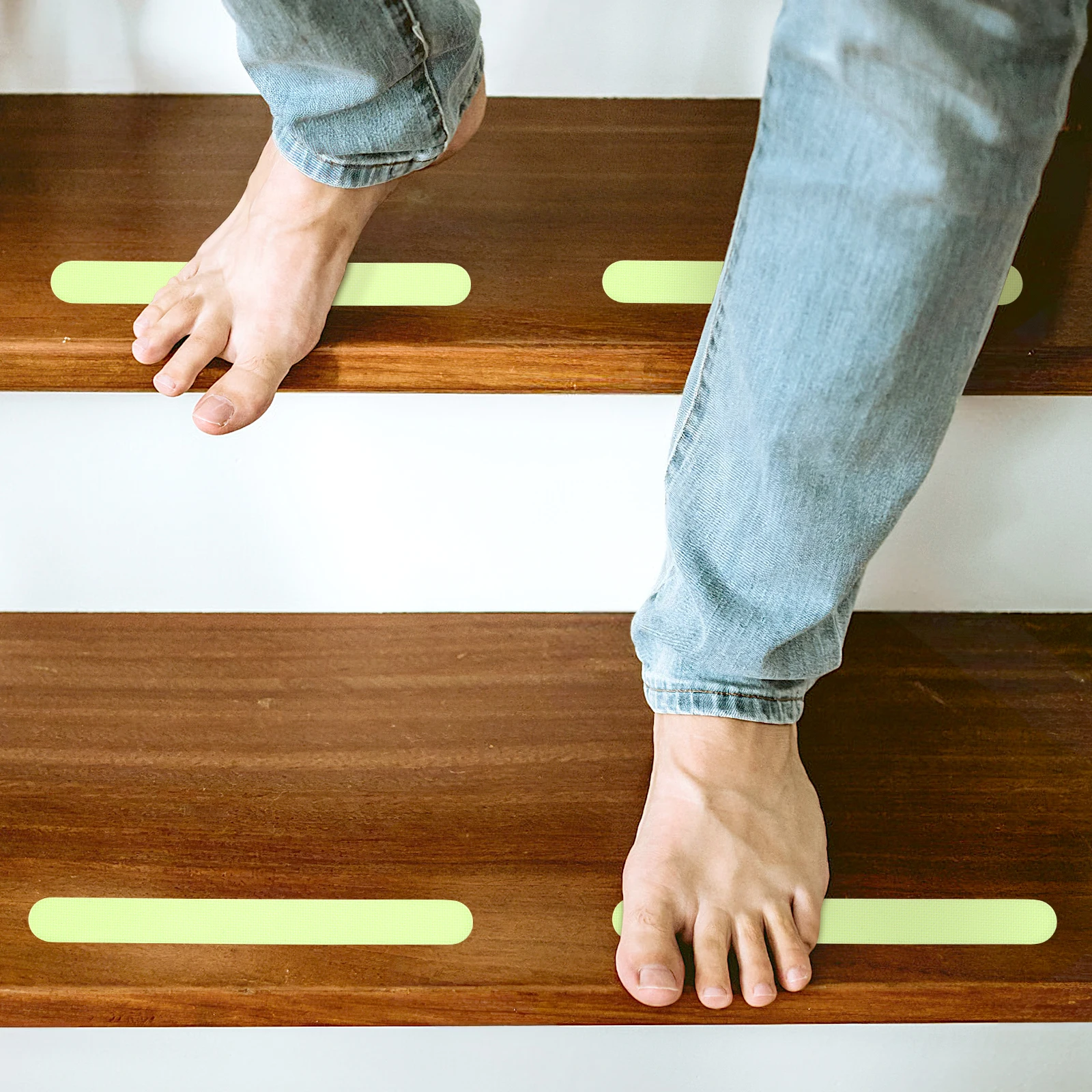 

24 Pcs Slip Stairs Strips Stairs Anti-Skid Stickers Tape Glow Dark Non Skid Stickers Reflective Tread