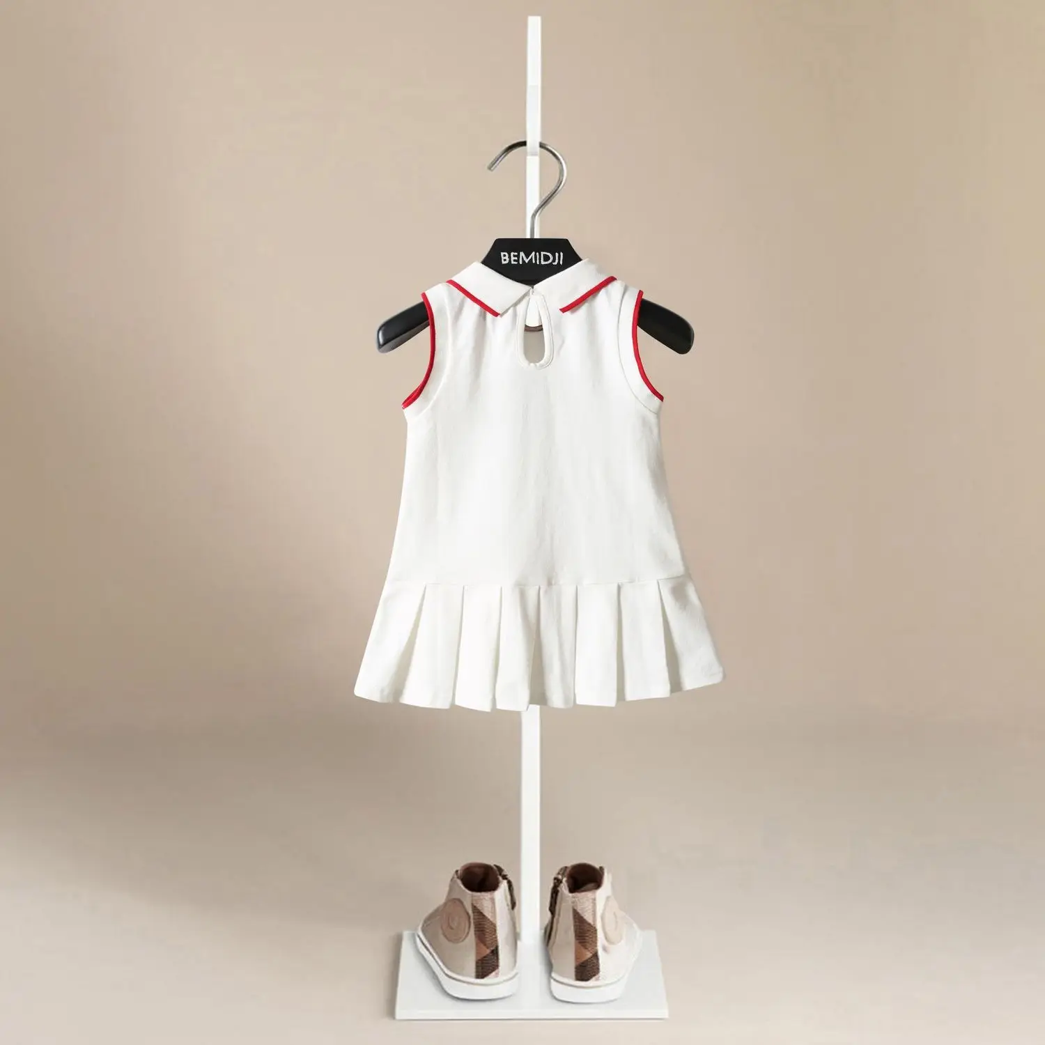 2024ins Fashion Baby Sleeveless Polo Dress Children's Lapel Princess Dress Summer Fashionable Children's Dress