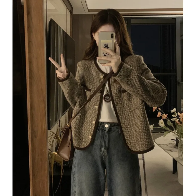 

Твидовый пиджак-пуховик женский зимний с капюшоном, утепленный, матовый, утолщенный, с поясом, защита от холода и снега, оверсайз, для офиса (OL)