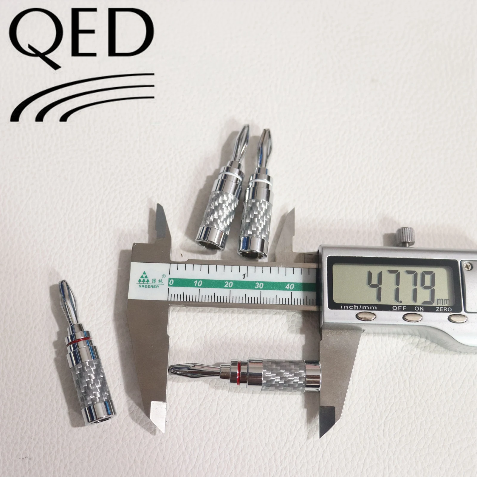 حقيقي QED الموز التوصيل غير المغناطيسي لا لحام الفضة ألياف الكربون الروديوم مطلي موصل HIFI مكبر صوت كابل محطة #5