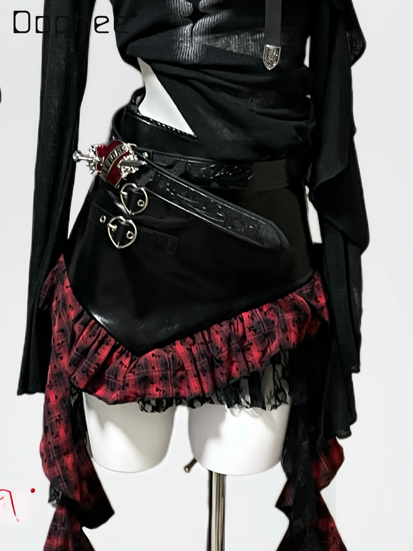 

Goth Subculture Belt Love Buckle High Waist Pu Leather Skirt Women Street Punk Style Plaid Splicing Irregular Mini Skirt Summer