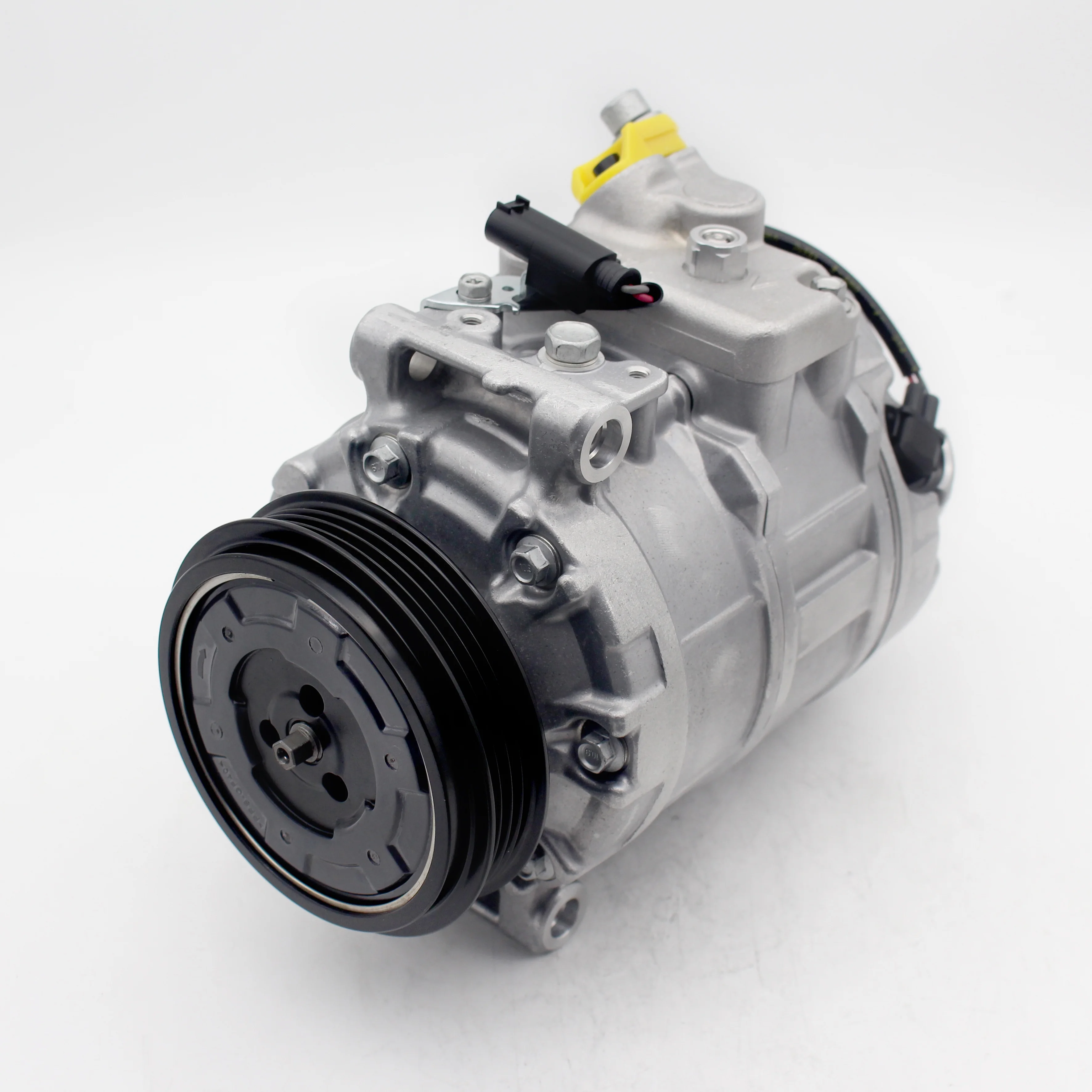 คอมเพรสเซอร์ AC สําหรับชิ้นส่วนรถยนต์ 523I จีนผลิต 12V 64526918753 64509196890 คอมเพรสเซอร์ AC รถยนต์ไฟฟ้า @