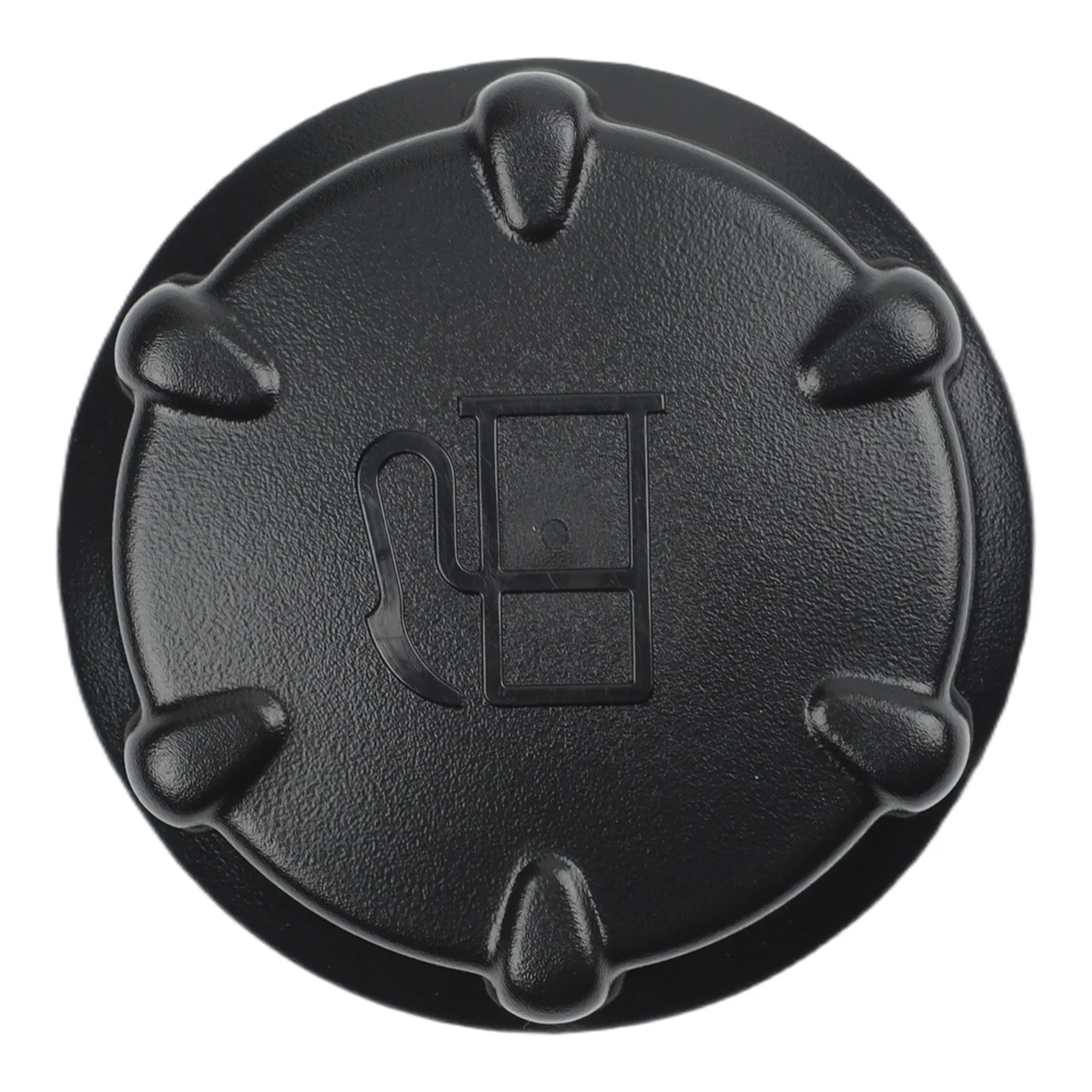 Lawnmower fuel tank cap compatible with For Honda GCV145 GCV170 GCV200 engines replacement part 17620Z9L800 plastic material