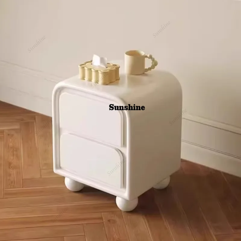 Girl Creamy Night T…