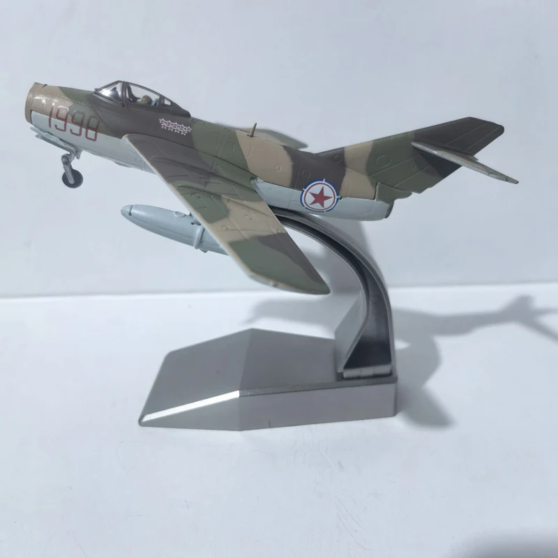 JASON TUTU Diecast Metal 1/72 Scale Mikoyan MiG-15 Supersonic Jet Fighter Military Model Airplane Collect Gift