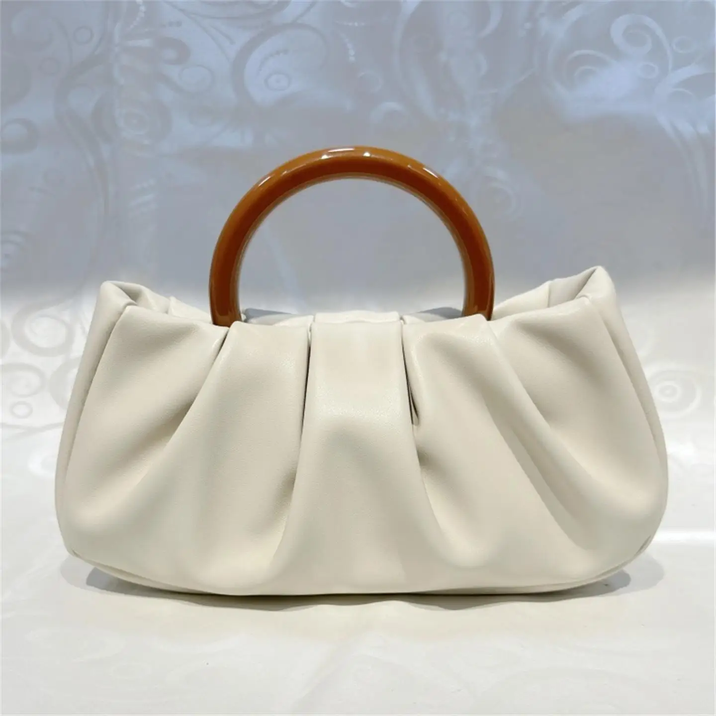 

2025 New Cloud Resin Ring Handbag Evening Faion Pleated Women's Bag Casual Sle round Ring Handle Bag Ele Lady Purse