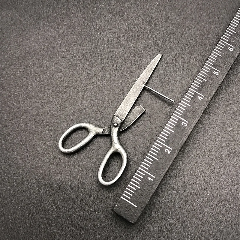 Dark Gothic Vintage Imitation Scissors Exaggerate Stud Earrings For Men Women Goth Punk Silver Color Halloween Fashion Jewelry