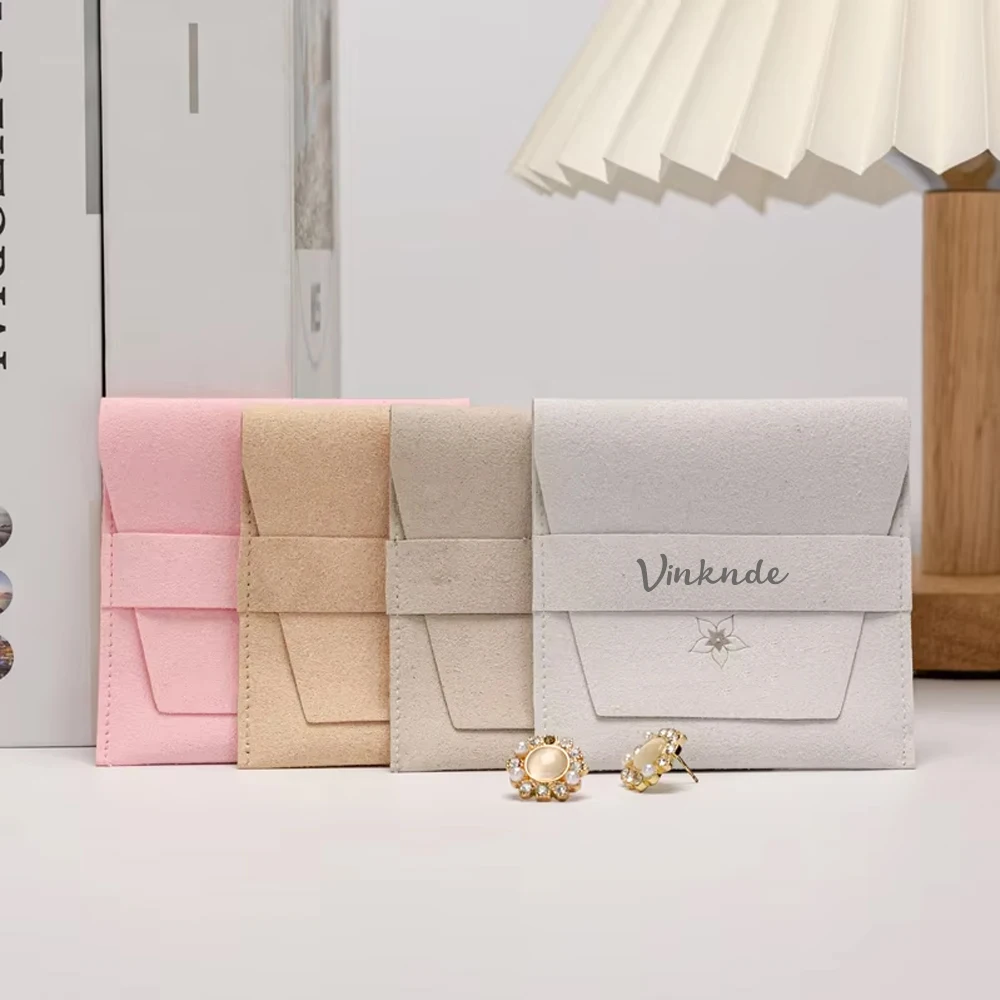 

Custom Logo Microfiber Velvet Envelope Bag Fashion Jewelry Packaing Pouches for Small Earrings Ring Necklace Wedding Gift Sack