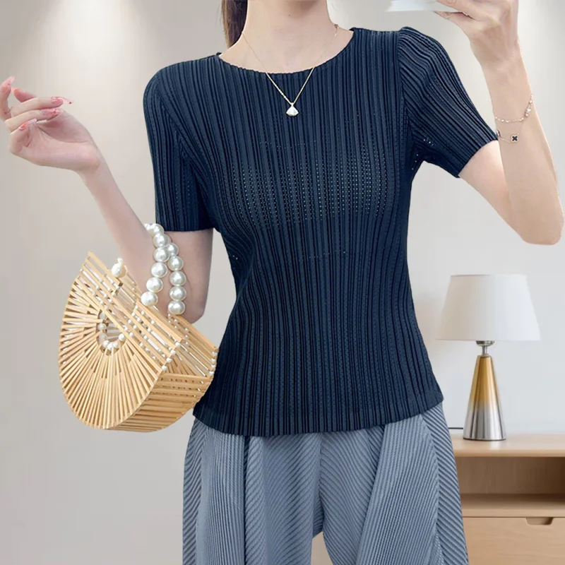 

Miyake Round Neck T-shirt Summer New Pleated Casual Solid Color Simple Versatile Thin Tops Thin Breathable Clothing Wrinkle-Free