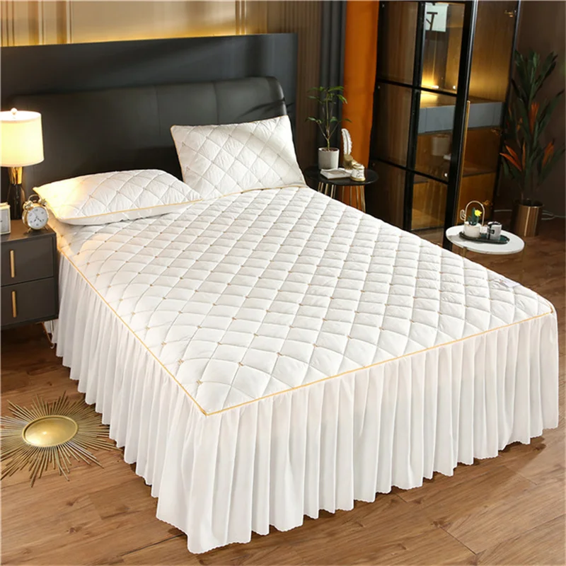 

Luxury Thicken Pink Quilted Bed Spread Queen Size Nordic High Quality Pleated Edge Bedspread on The Bed Embroidery Bedspreads