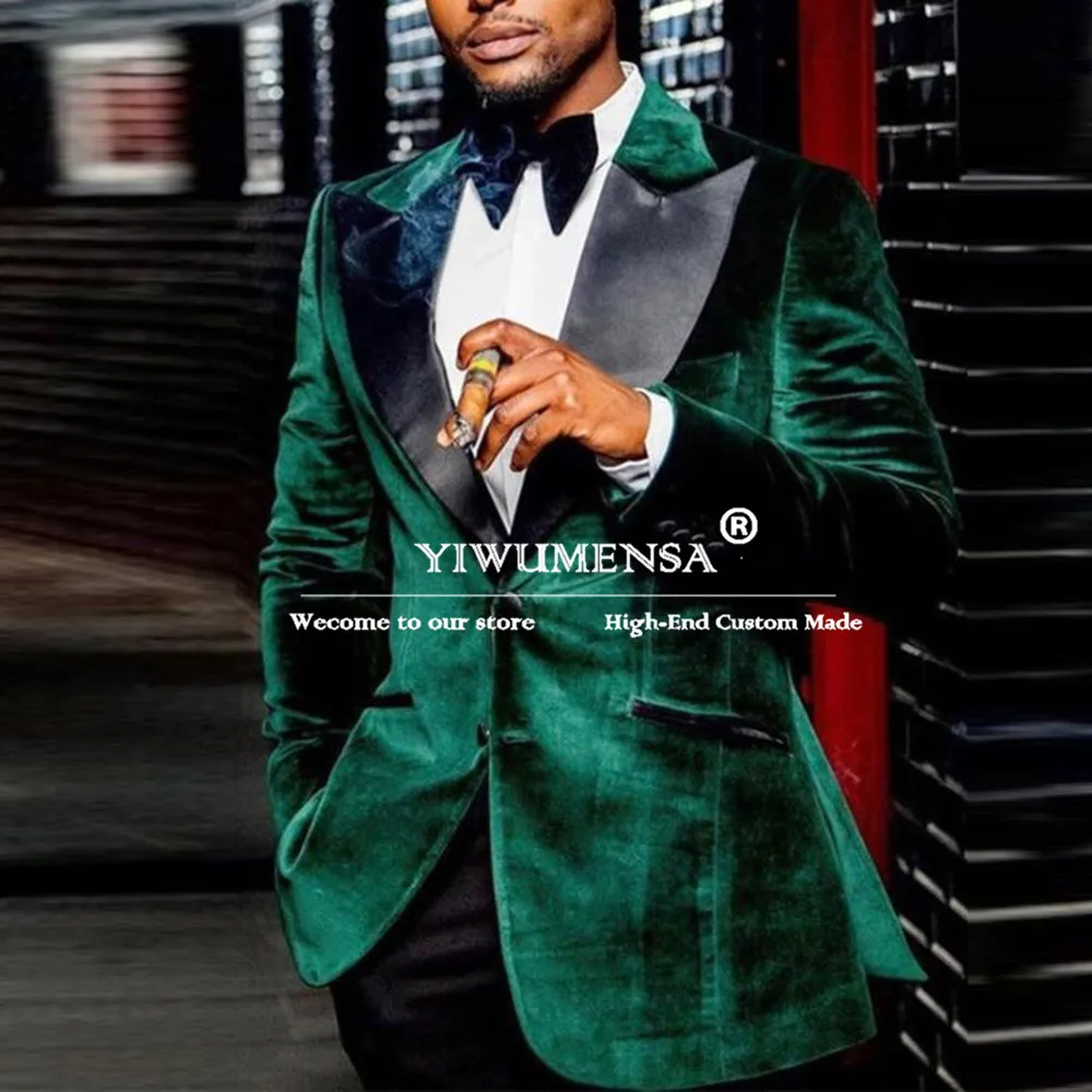 

Elegant Green Velvet Suits Men Slim Fit Groom Formal Occasion Business Party Dresses Customized 2 Pieces Single Breasted Tuxedos