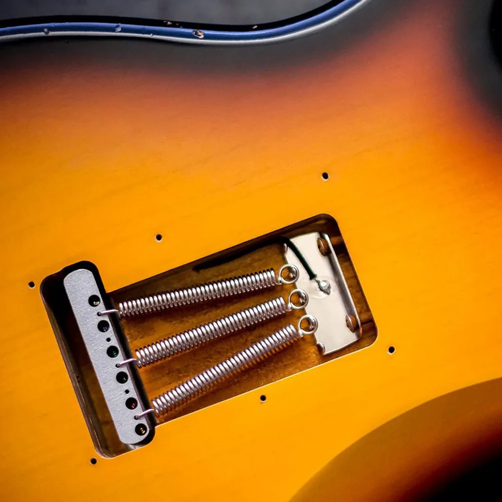 

Retro Tremolo String Pulling Board Arm Springs Electric Guitar Treble Bridge Claw Tension Metal