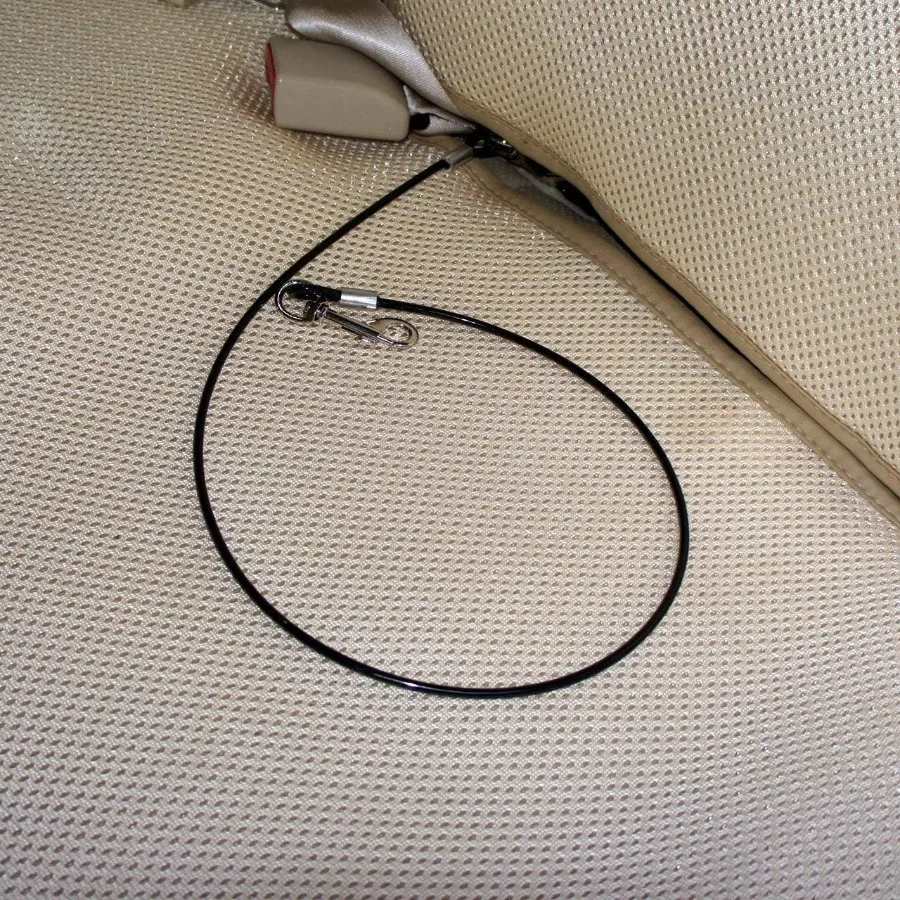 كلب مقعد السيارة حزام ضبط النفس المغلفة الفولاذ المقاوم للصدأ مضغ برهان الكلب مركبة سلامة حبل كابل مشبك مزدوج مضغ الحيوانات الأليفة سيارة Leas #3