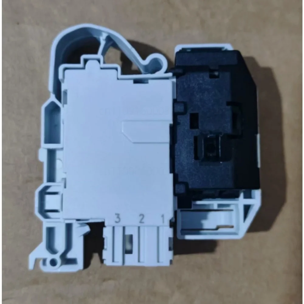 Fully Automatic Washing Machine Door Lock Switch Accessories For EWW12732 EWW14912 EWF10743