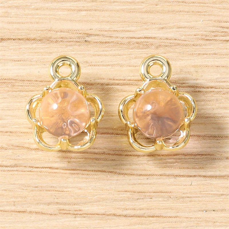 5 Stück 10x12mm Niedliche Blumen-Anhänger aus Harz und Metall zum Basteln von Ohrhängern, Halsketten, Armbändern, DIY-Handarbeiten und Schmuckzubehör – Detail 5