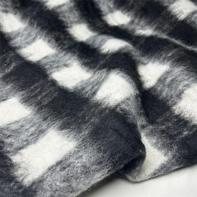 

Single-Sided Mohair Cashmere Heavyweight Fabric Black White Large Check Premium Long Pile Autumn Winter Coat Fabric Outerwear