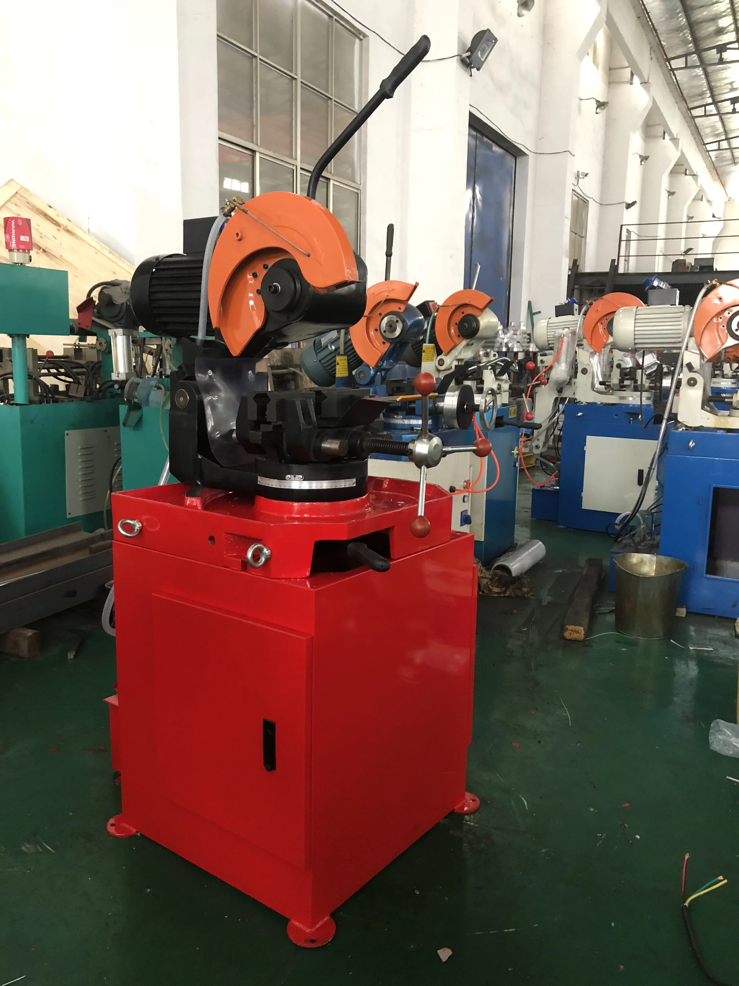 MC-315A manual pipe cutting machine  Electric pipe cutting machine stainless steel pipe cutting machine