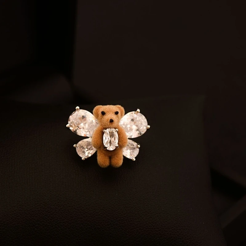 

Warm Exquisite Rilakkuma Bear Brooch Korean Style Fashion Outfit Accent Animal Clothing Pin Decorative Badge for Daily Wear 6107