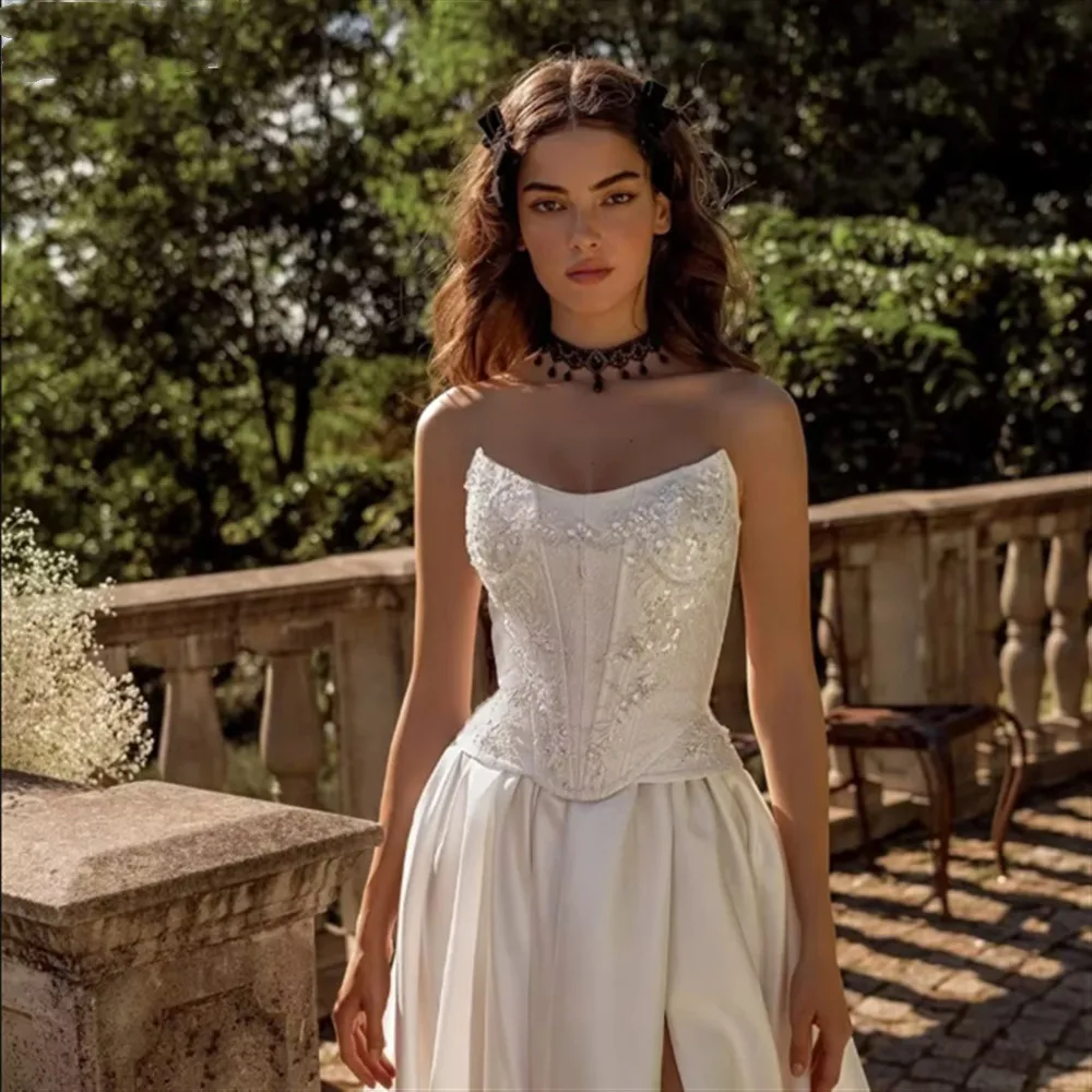 

Elegant Satin Wedding Dresses A-Line Side Slit Beading Strapless Pleated Bride Prom Gown 2025 Bridal Gowns Customized