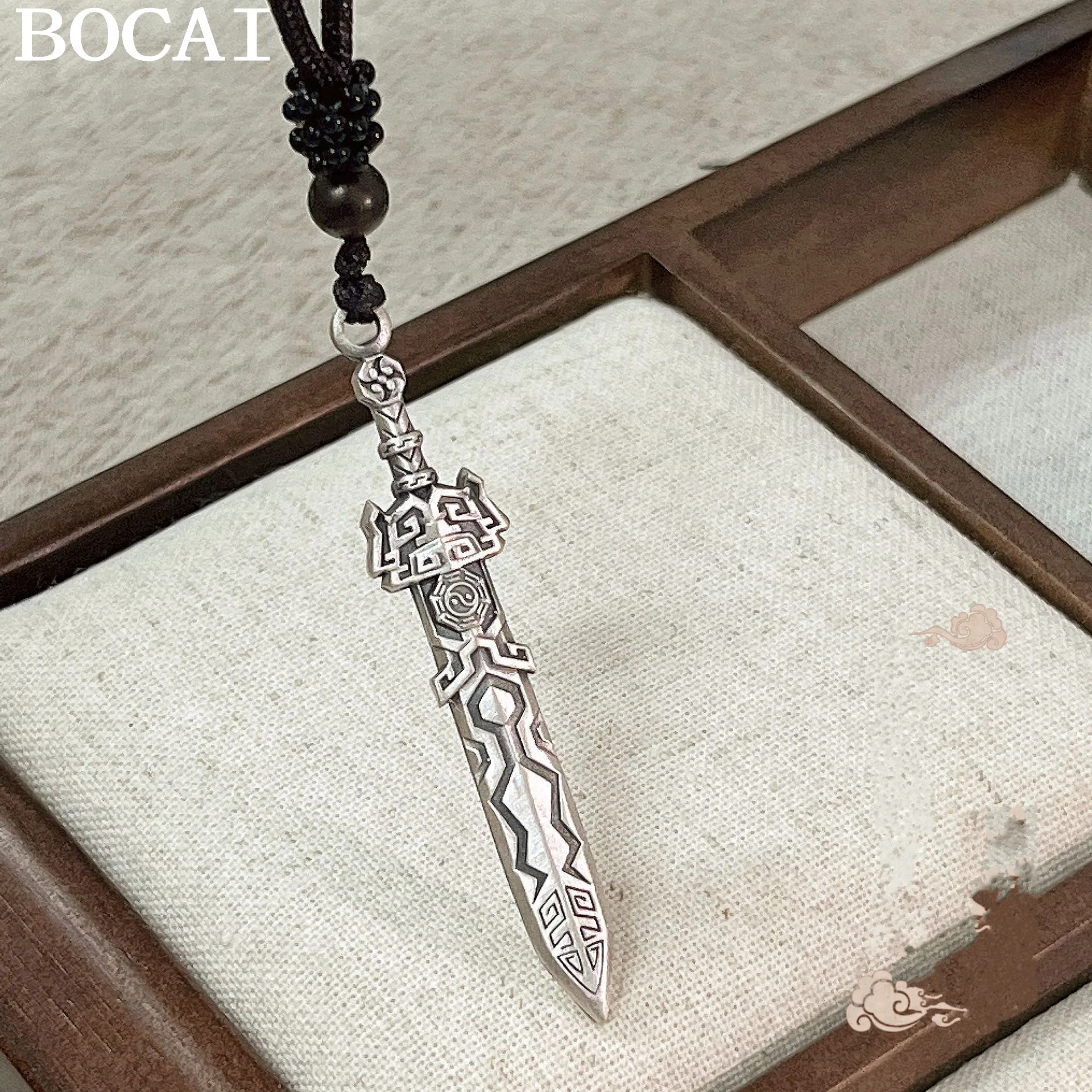 

BOCAI НОВЫЙ S999 Стерлингового Серебра Ретро Личность Телепорспорт Тай Чи Багуа Цинь Кулон Меч