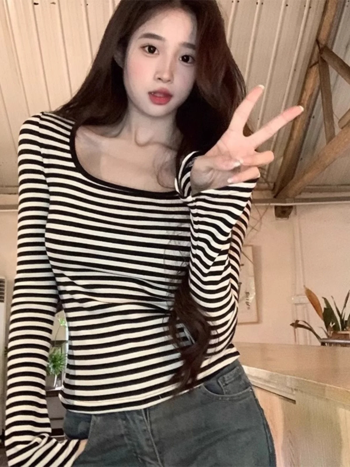 Retro Amerikaans gestreept lang Sve dames T-shirt met vierkante kraag Lente herfst lage kraag Slim Fit Base irt grote kraag top