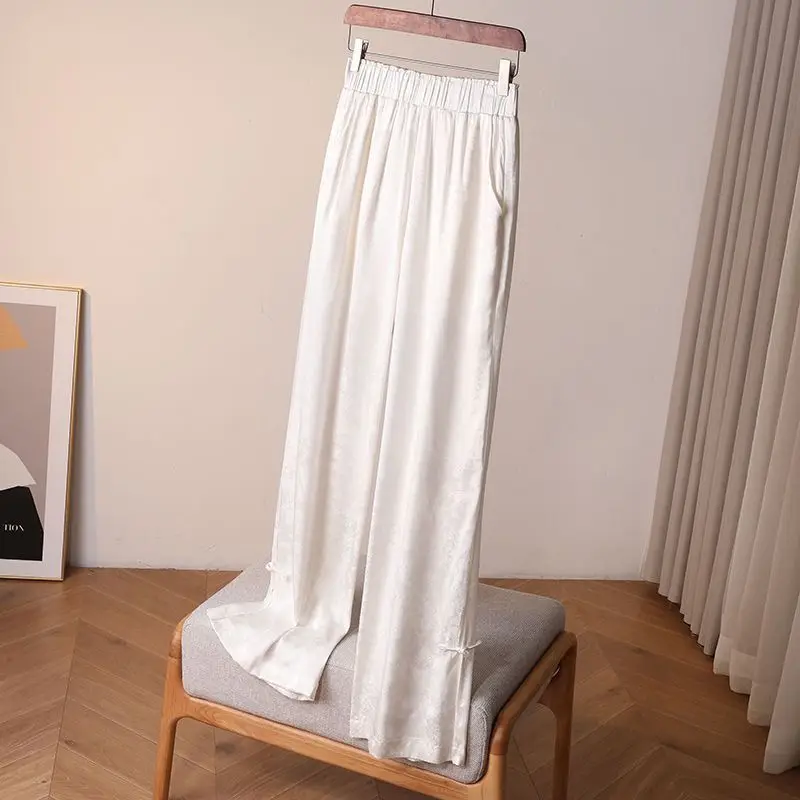

Новинка 2024 года, весенние брюки из ледяного шелка, женские белые широкие брюки в китайском стиле, корейские модные тонкие прямые брюки