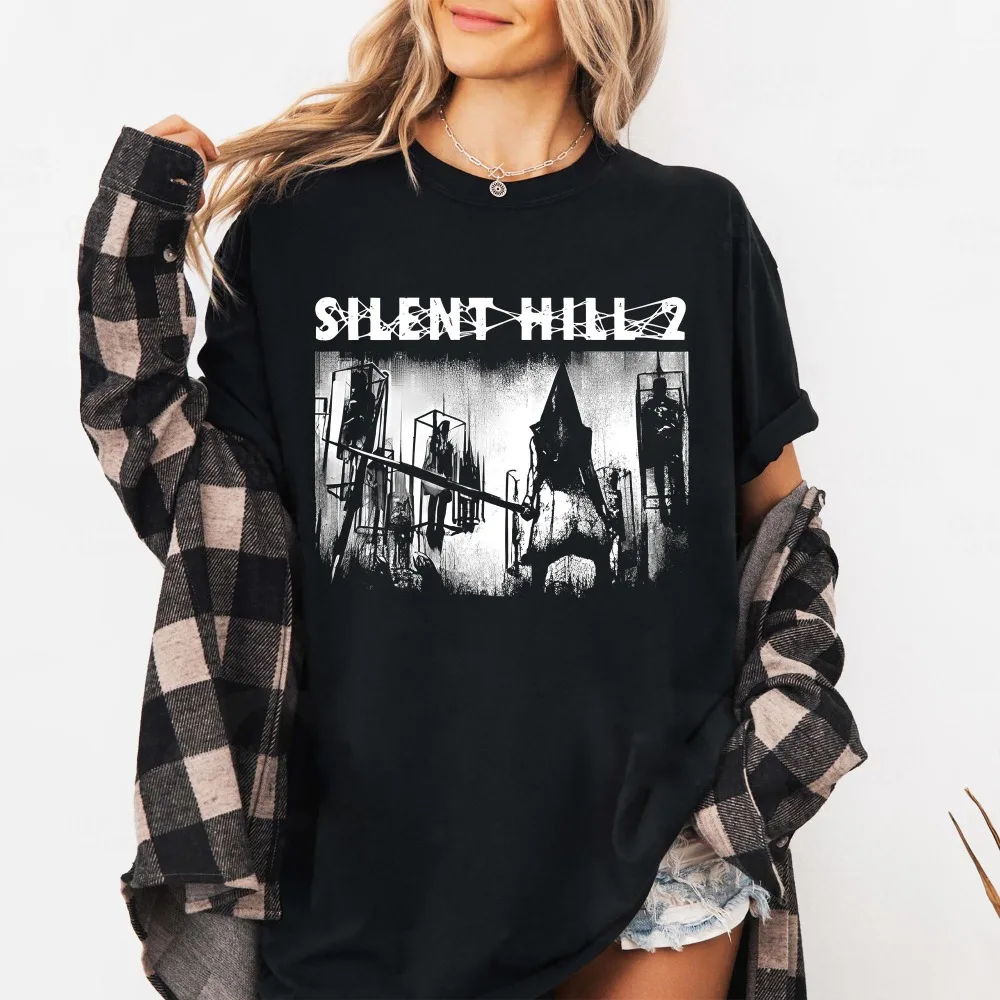 Triangle Head T-shirt: Retro Silent Hill 2 Game Player T-shirt Four Seasons New Style Unisex Casual and Fashionable T-shirt