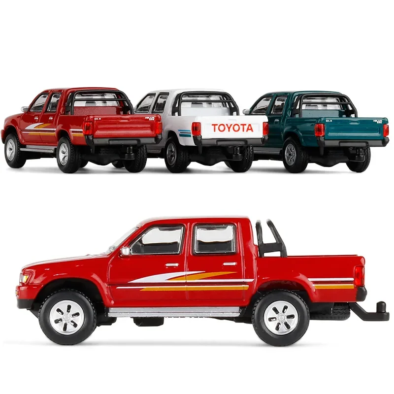 1/64 TOYOTA Hilux Model Car Alloy Diecast Toys Classic Super Racing Car Vehicle Gifts