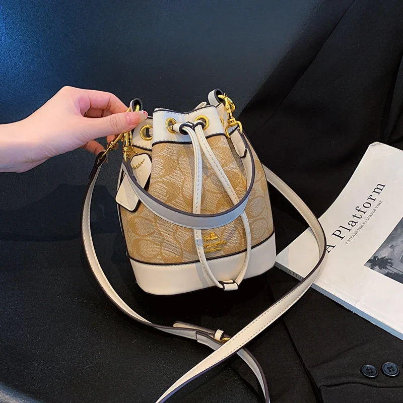 

Premium Craftsmanship Women Shoulder Bag Luxury Vintage Leather Handbag High End Crossbody Tote