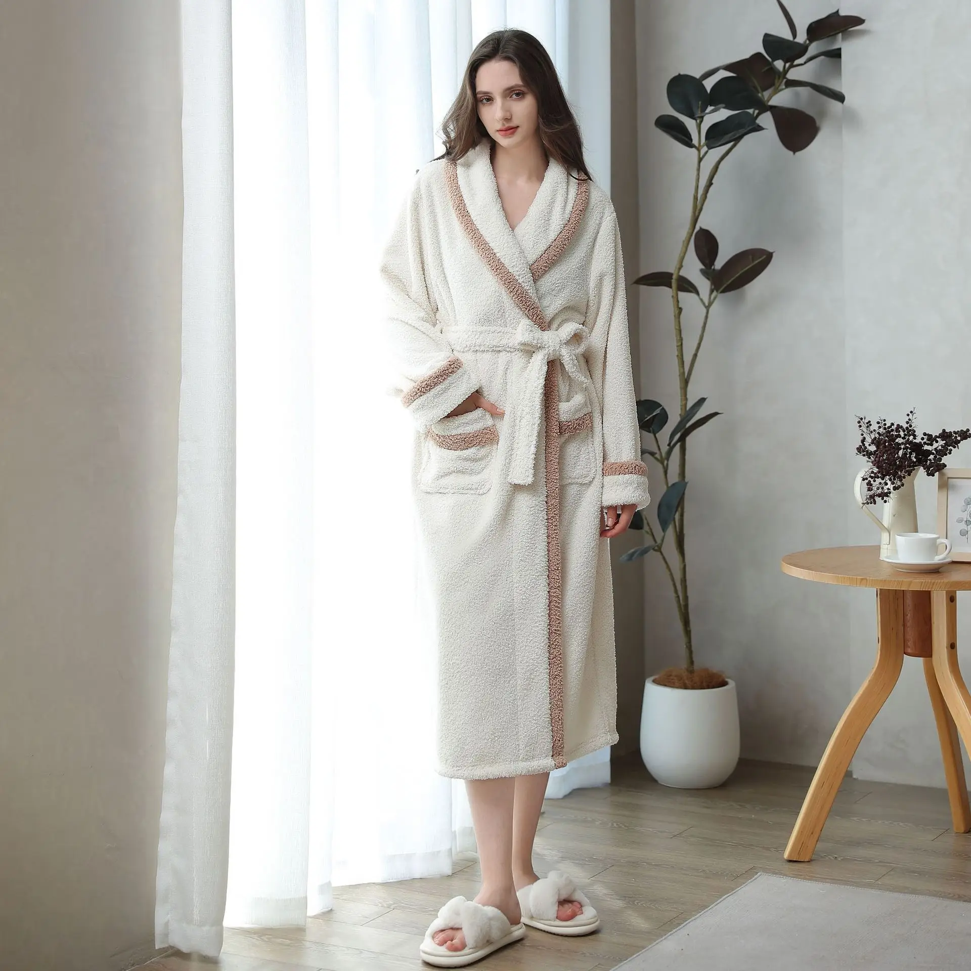 2024 Autumn Winter Women Warm Flannel Robe Ladies Soft Bathrobe Female Long Sleeve Dressing Gown Warm Robes Couple Home Clothes