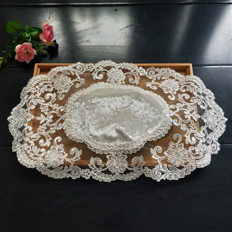 Luxury European Oval Embroidered Placemat For Banquet Party Restaurant Tray Mat Dining Table Non-slip Coaster Kitchen Decoration