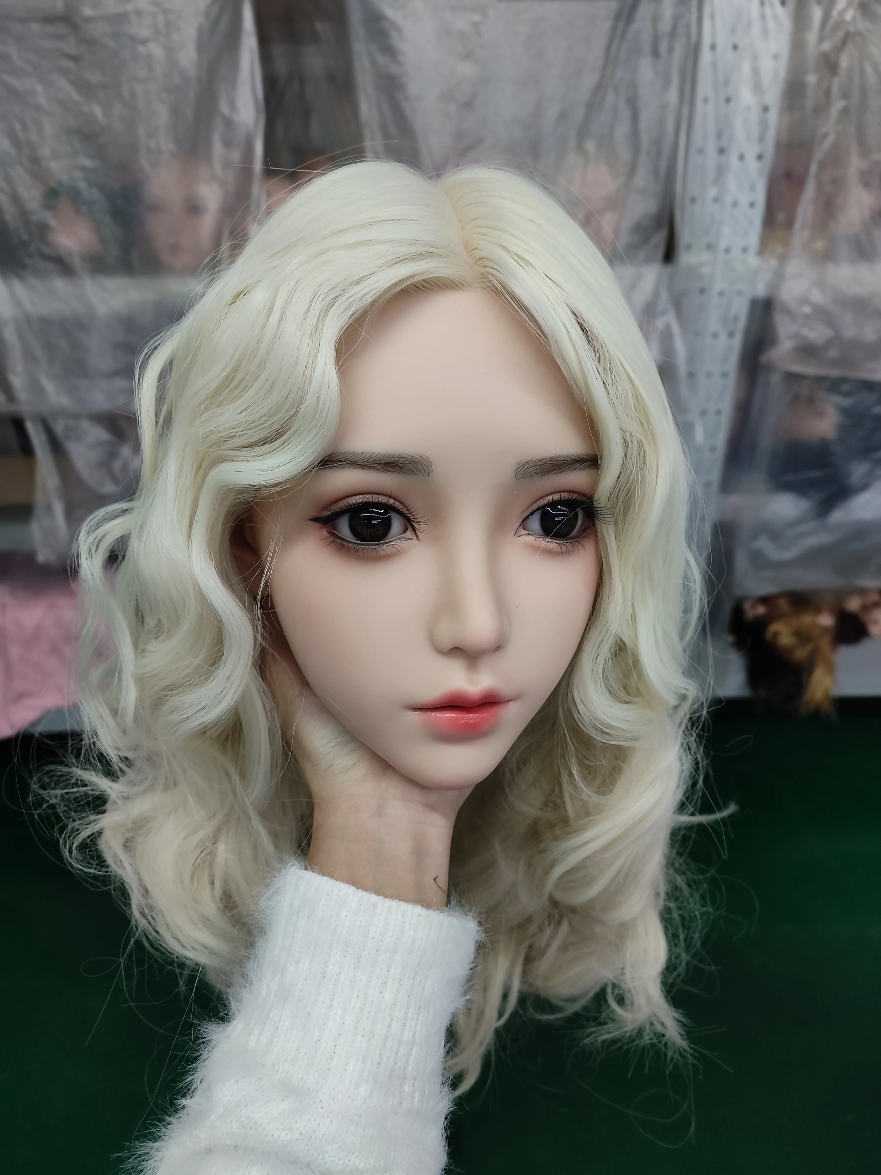 Testa del modello con display in silicone, giocattolo per adulti maschi, tecnologia di trapianto di veri capelli e sopracciglia, può abbinare ai diversi corpi