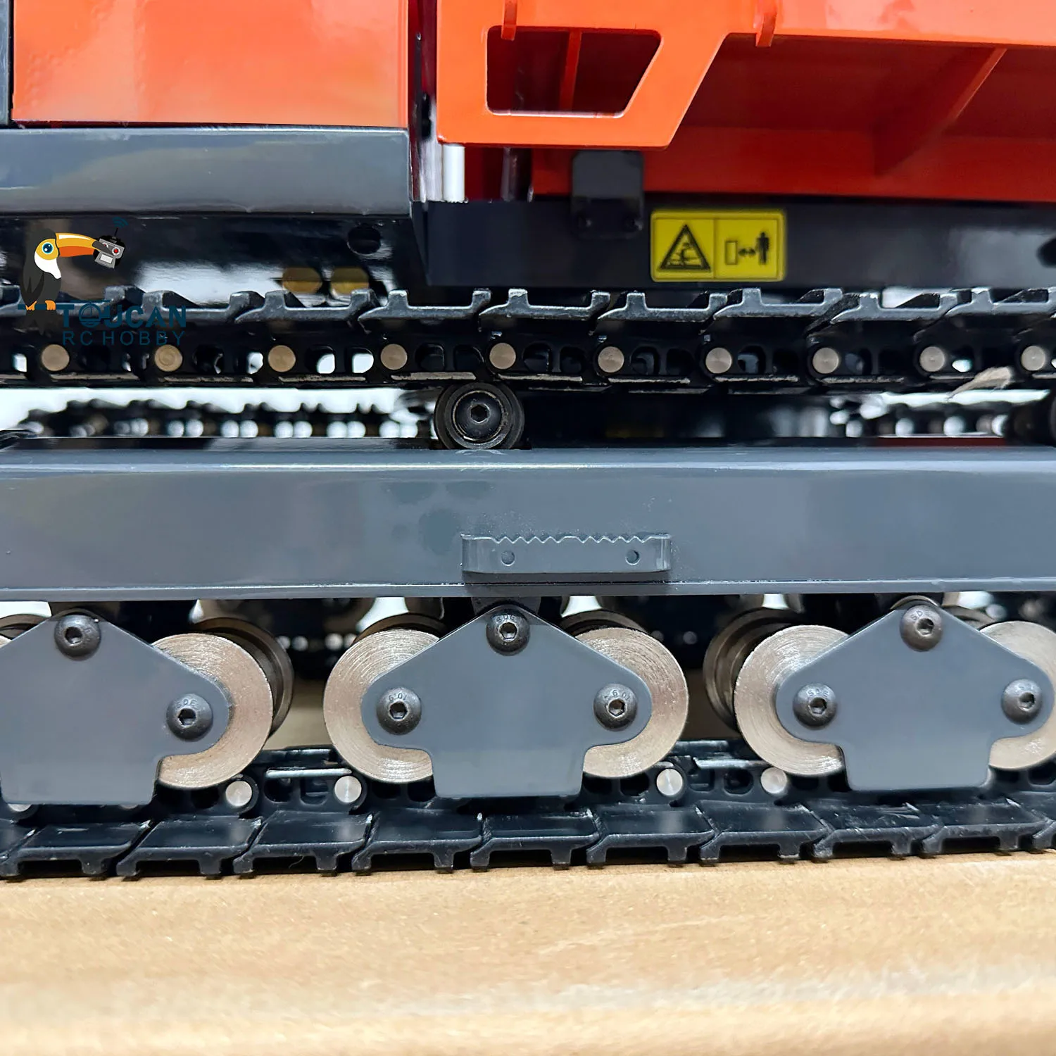 

RC Tracked Dumper 1/12 EG110R Hydraulic Truck FlySky I6S Radio Control Car Engineering Model Adults Toy ESC Servo Motor TH22767