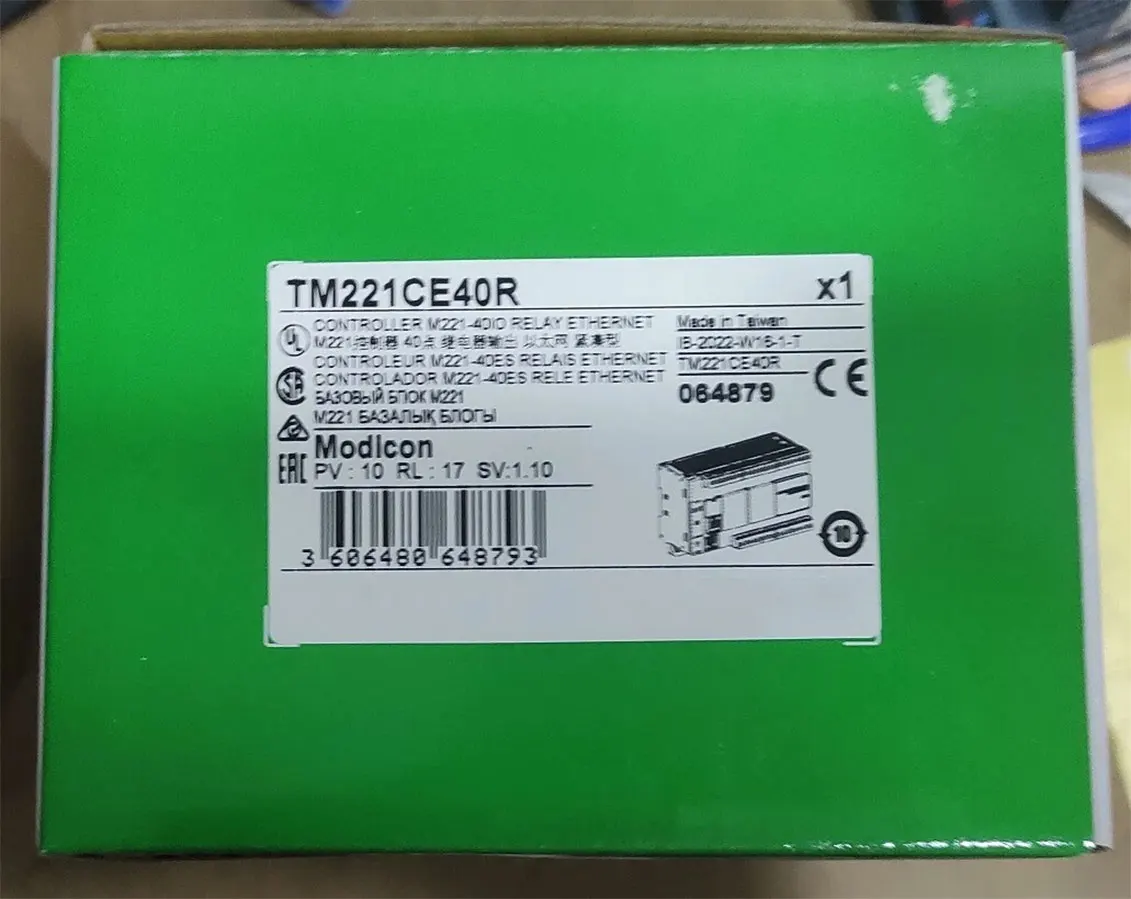 새로운 TM241CE40T TM241CE40U TM221CE40R TM221CE40T 1년 보증